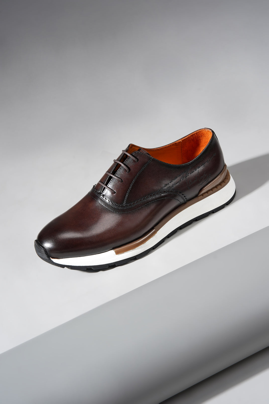 Sesseben Sneaker K14
