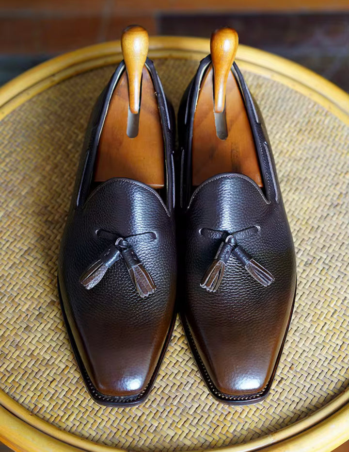 Pebble Grain Calf Tassel Loafers – Handcrafted Luxury