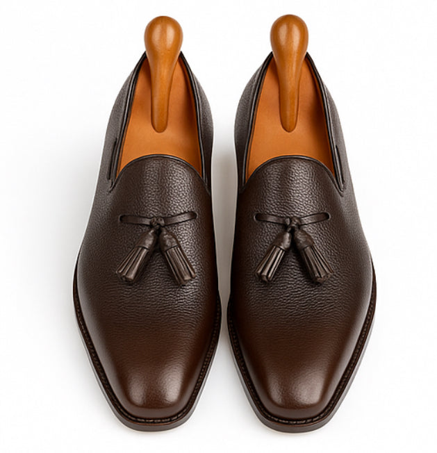 Pebble Grain Calf Tassel Loafers – Handcrafted Luxury