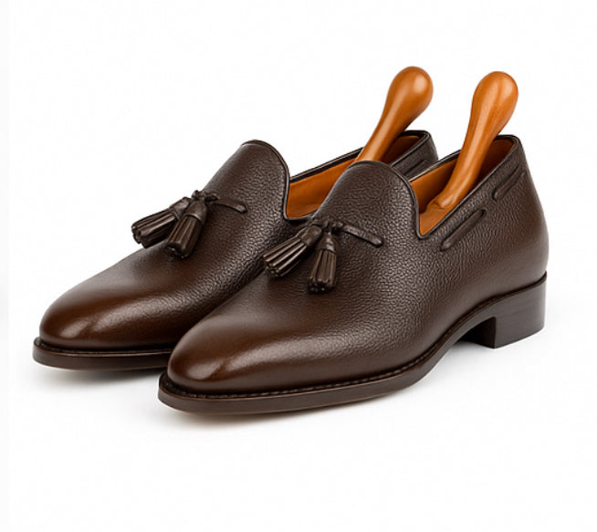 Pebble Grain Calf Tassel Loafers – Handcrafted Luxury