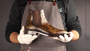 Croc Cairo Chelsea Boot video